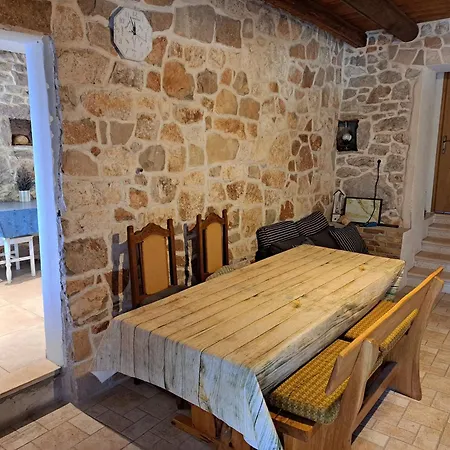 Seaside House For Families With Children Cove Pakomina, Hvar - 12702 Nyaraló *