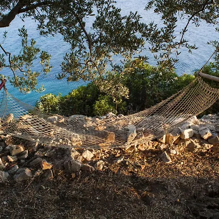 Seaside House For Families With Children Cove Pakomina, Hvar - 12702 Nyaraló Gdinj